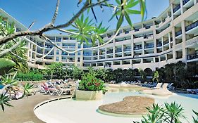 Cannes Beach Pierre et Vacances